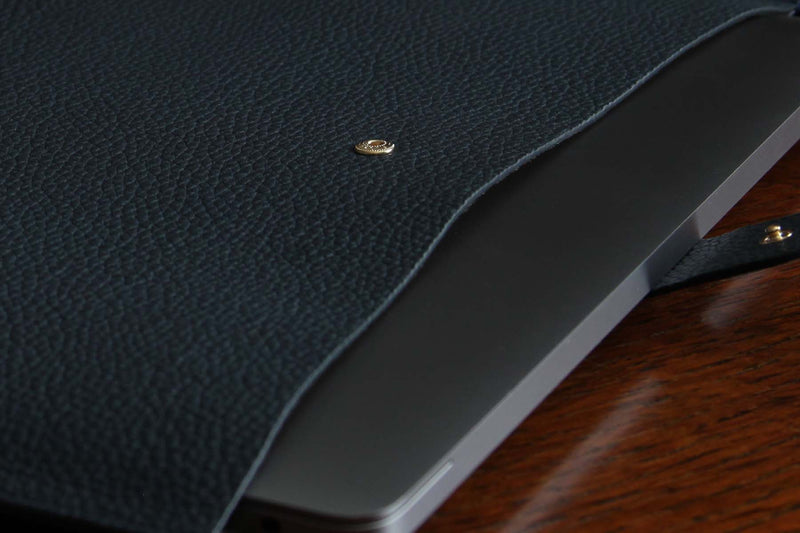Atelier/C  'SLIM' Leather Sleeve for MacBook Pro 14 inch  'NAVY'